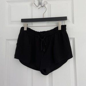 Aritzia Wilfred Black Drawstring Shorts (Medium)